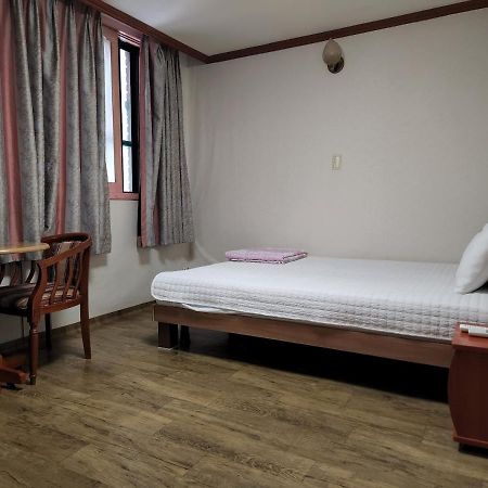 Daeho Motel Busan Eksteriør billede