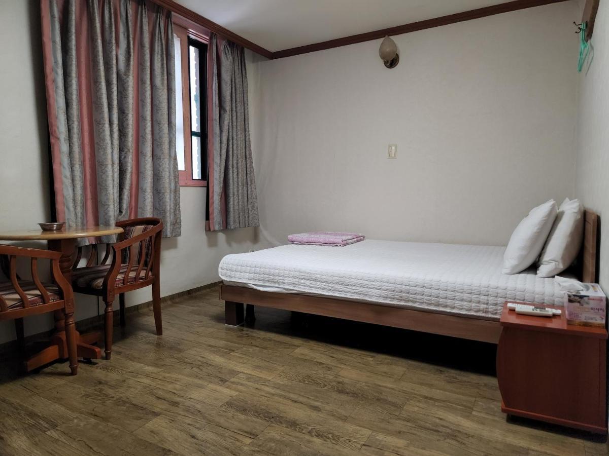 Daeho Motel Busan Eksteriør billede